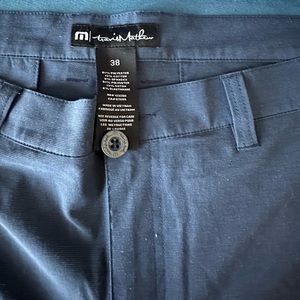 Travis Matthew 38 Beck Shorts Navy